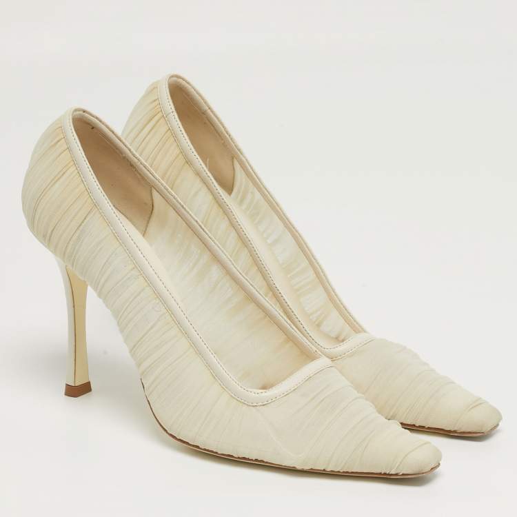 Pre Owned Jimmy Choo Romy Size 39 White Leather and Net Pumps