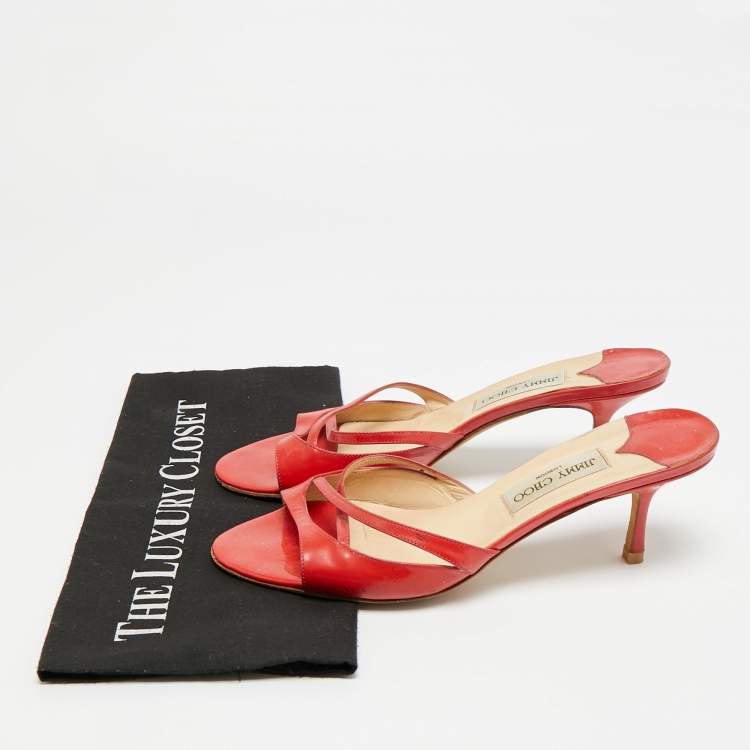 مملوكة مسبقًا Jimmy Choo Size 40 Red Patent Leather Slide Sandals