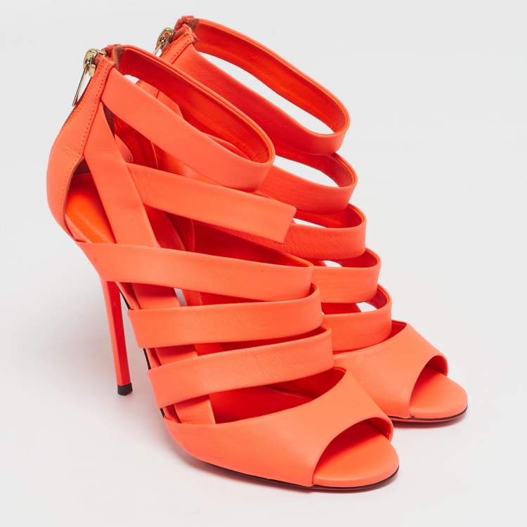 Pre Owned Jimmy Choo Dame Size 37 Orange Leather Ankle Strap Sandals