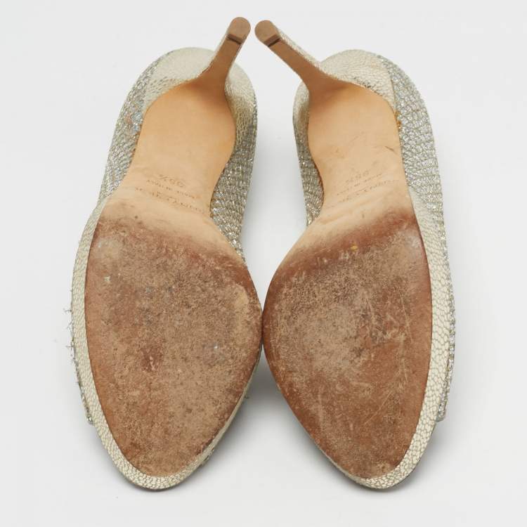 مملوكة مسبقًا Jimmy Choo Luna Size 35.5 Silver Fabric and Glitter Peep Toe Pumps