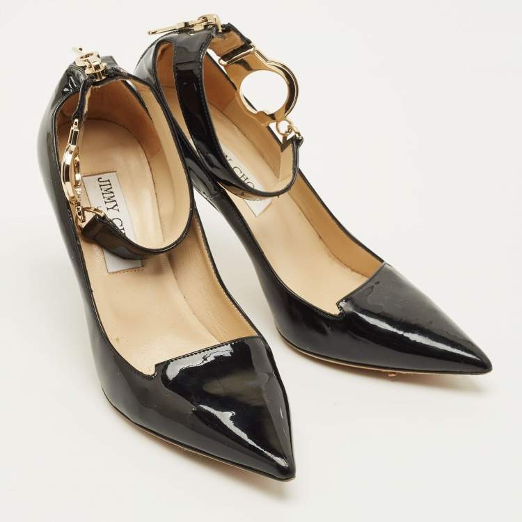 Pre Owned Jimmy Choo Devote Size 35.5 Black Patent Leather Handcuff Pointed Toe Pumps
