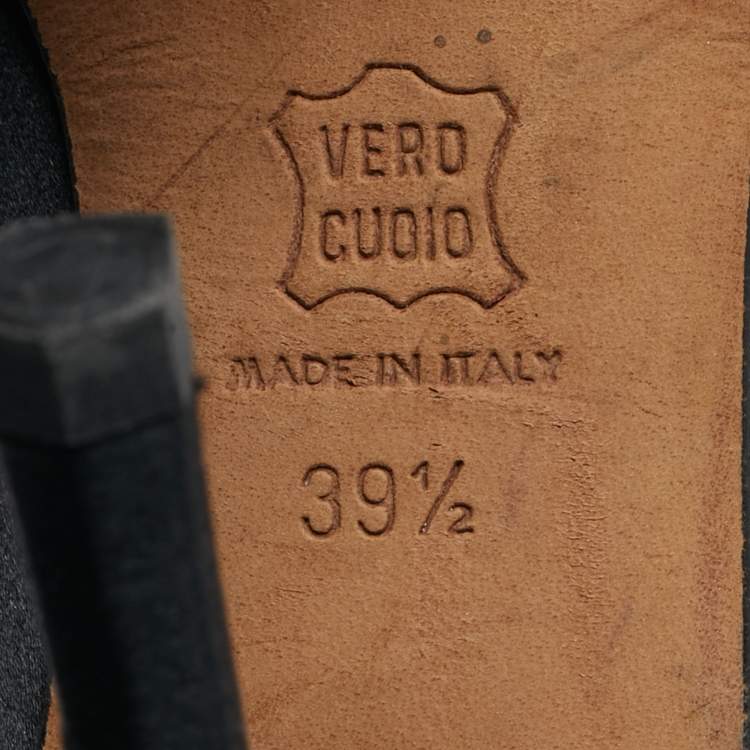 Pre Owned حذاء كعب عالي جيمي تشو ماندا ساتان أسود مزين مقدمة مدببة مقاس 39.5