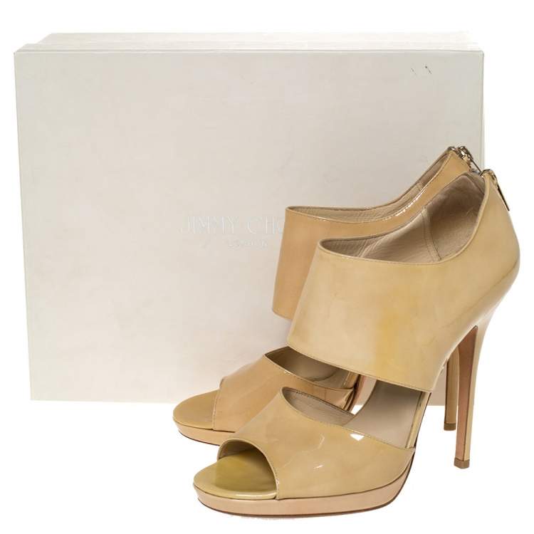 Pre Owned Jimmy Choo Beige Patent Leather ‘Private’ Sandals Size 40
