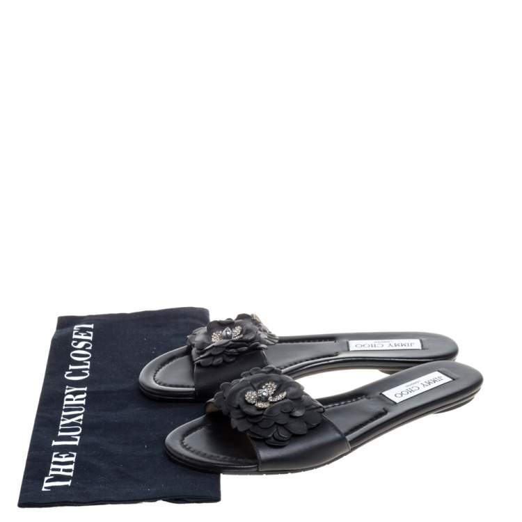 مملوكة مسبقًا Jimmy Choo Black Leather Neave Floral Appliqué Slides Size 38.5