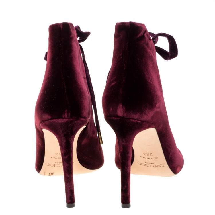 مملوكة مسبقًا Jimmy Choo Burgundy Velvet Mavy Lace Boots Size 39.5
