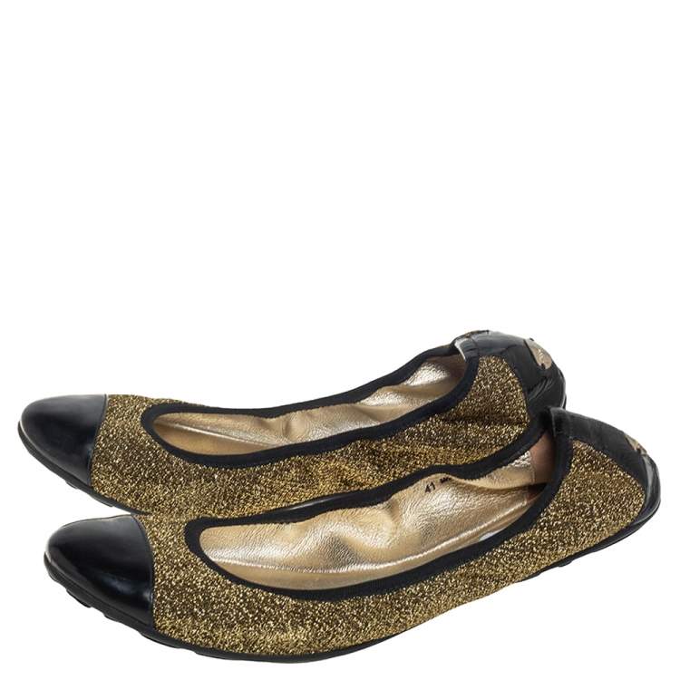 مملوكة مسبقًا Jimmy Choo Metallic Gold Lamè and Black Patent Leather Winnie Cap Toe Scrunch Ballet Flats Size 41