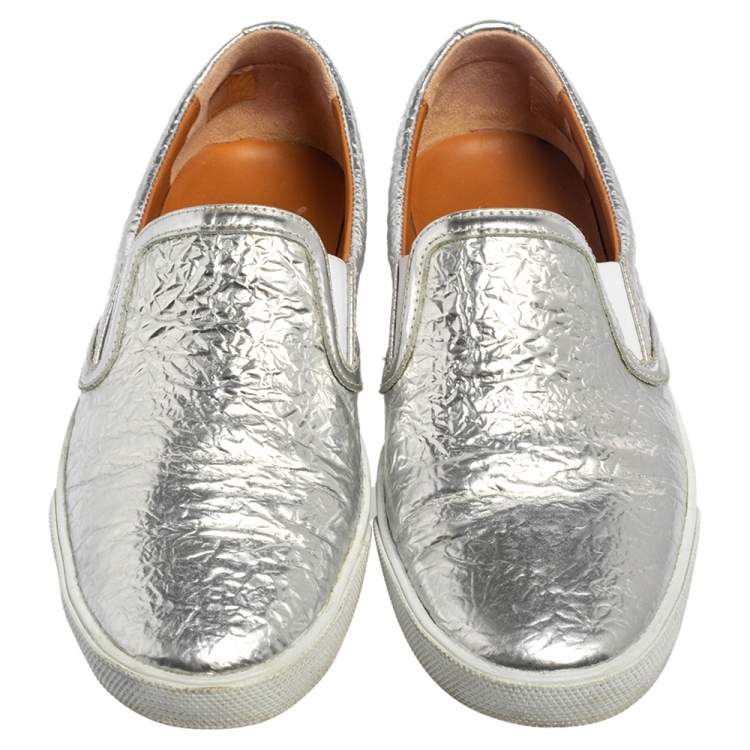 مملوكة مسبقًا Jimmy Choo Silver Leather Slip on Sneakers Size 37