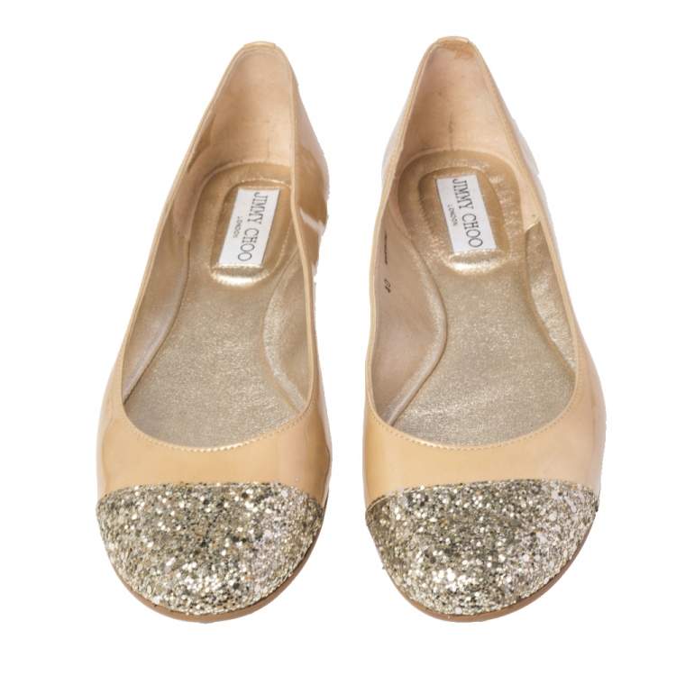 مملوكة مسبقًا Jimmy Choo Beige/Gold Patent Leather and Glitter Toe Whirl Ballet Flats Size 40