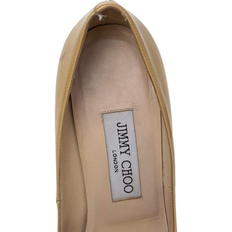 مملوكة مسبقًا Jimmy Choo Beige Patent Leather Anouk Pointed Toe Pumps Size 36.5