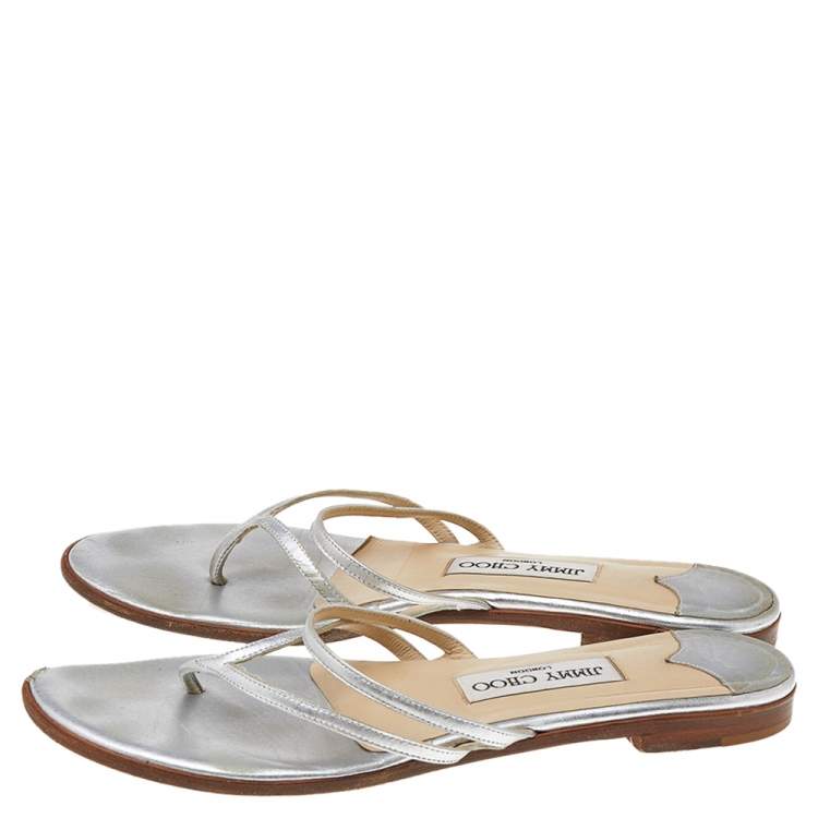 Pre Owned Jimmy Choo Silver Leather Thong Flats Size 38