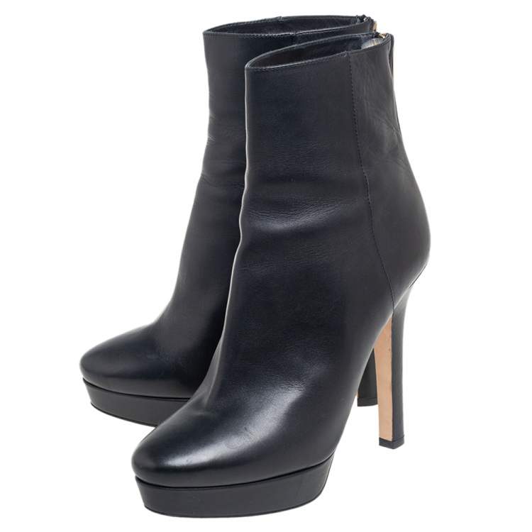 مملوكة مسبقًا Jimmy Choo Black Leather Magic Ankle Boots Size 38