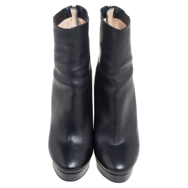 مملوكة مسبقًا Jimmy Choo Black Leather Magic Ankle Boots Size 38