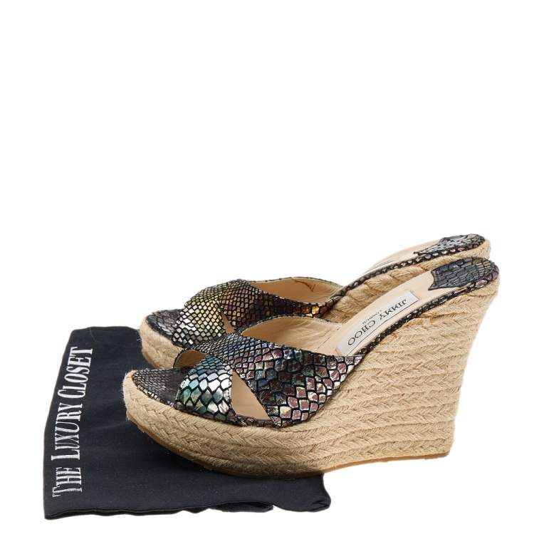 مملوكة مسبقًا Jimmy Choo Multicolor Holographic Python Effect Phyllis Espadrilles Wedges Slides Size 39.5