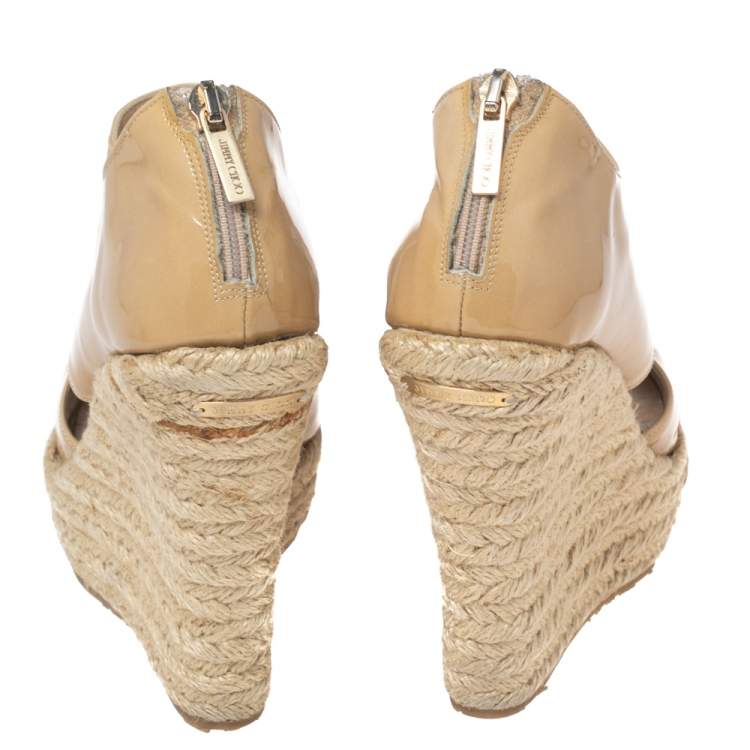 Pre Owned Jimmy Choo Beige Patent Leather Patriot Wedge Espadrille Sandals Size 35.5