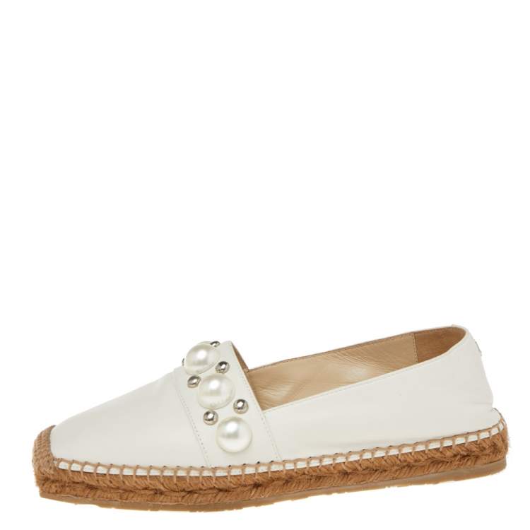 مملوكة مسبقًا Jimmy Choo White Leather Embellished  Espadrille Flats Size 36.5