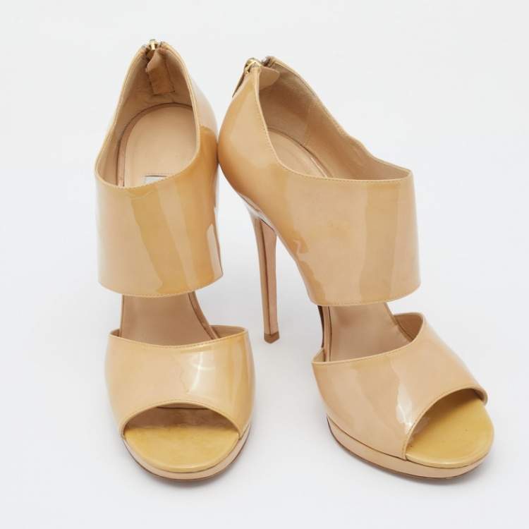 Pre Owned Jimmy Choo Beige Patent Leather ‘Private’ Sandals Size 40.5