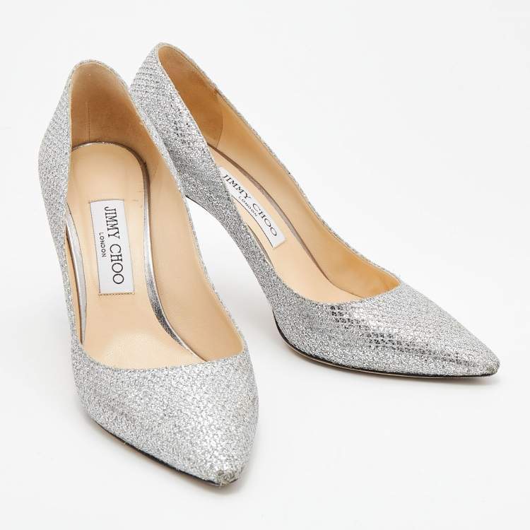مملوكة مسبقًا Jimmy Choo Metallic Silver Coarse Glitter Romy Pumps Size 38.5