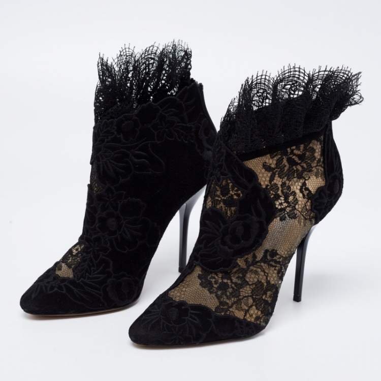 Pre Owned Jimmy Choo Black Lace and Suede Floral Embroidered Kamaris Ankle Booties Size 38