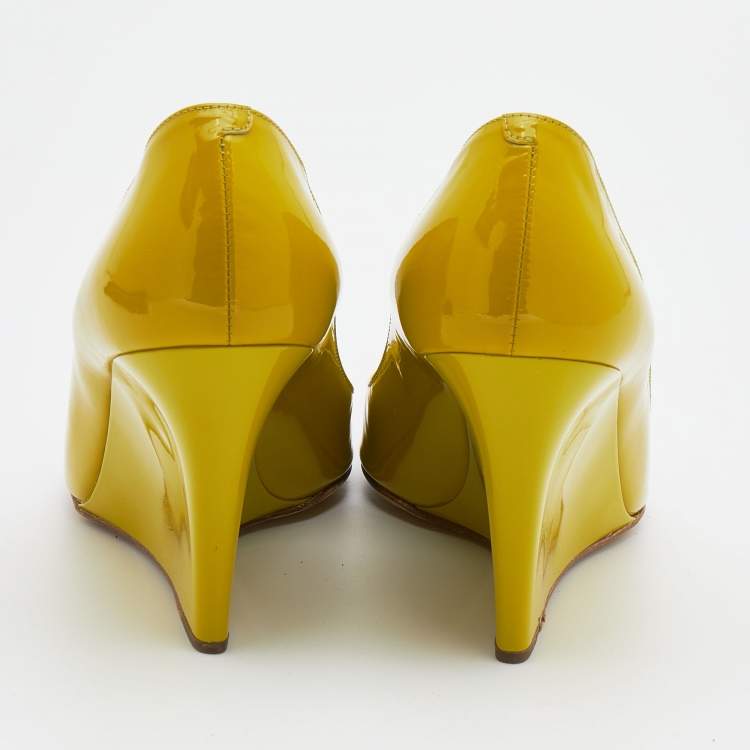 Pre Owned Jimmy Choo Citrine Patent Leather Bello Peep Toe Wedge Pumps Size 39