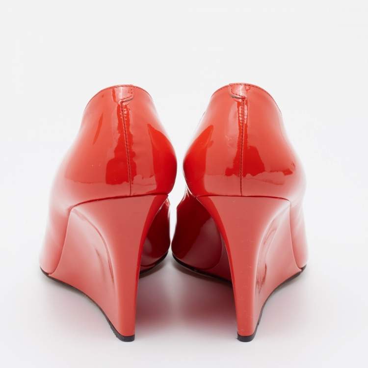 Pre Owned Jimmy Choo Orange Patent Leather Wedge Peep Toe Pumps Size 39