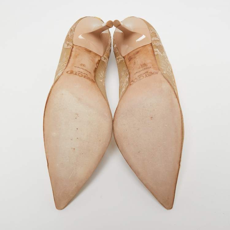 Pre Owned Jimmy Choo Beige/Yellow Lace and Patent Leather Pointed Toe Pumps Size 37