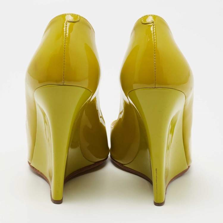 Pre Owned Jimmy Choo Yellow Patent Leather Bello Peep Toe Wedge Pumps Size 38
