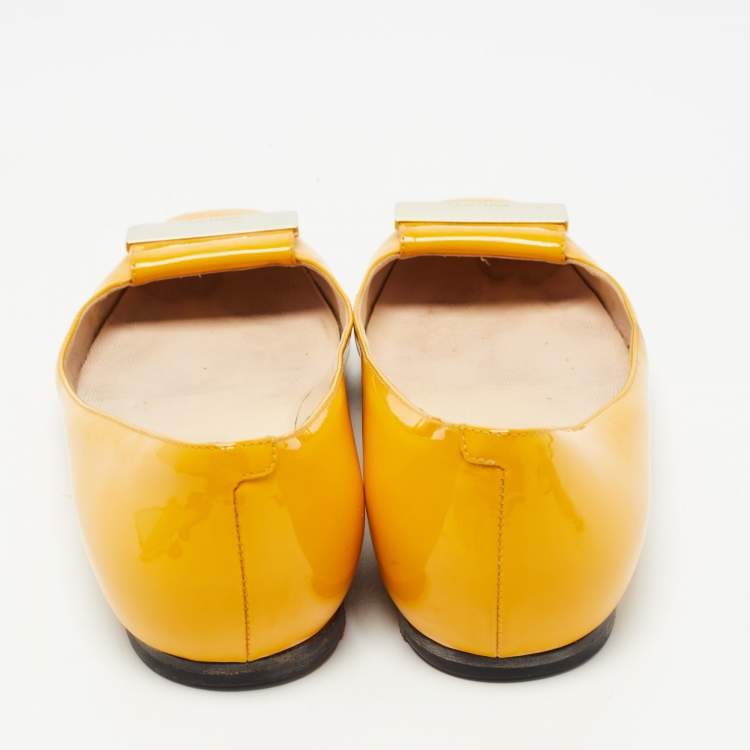 Pre Owned Jimmy Choo Light Orange Patent Leather Harlow Ballet Flats Size 39