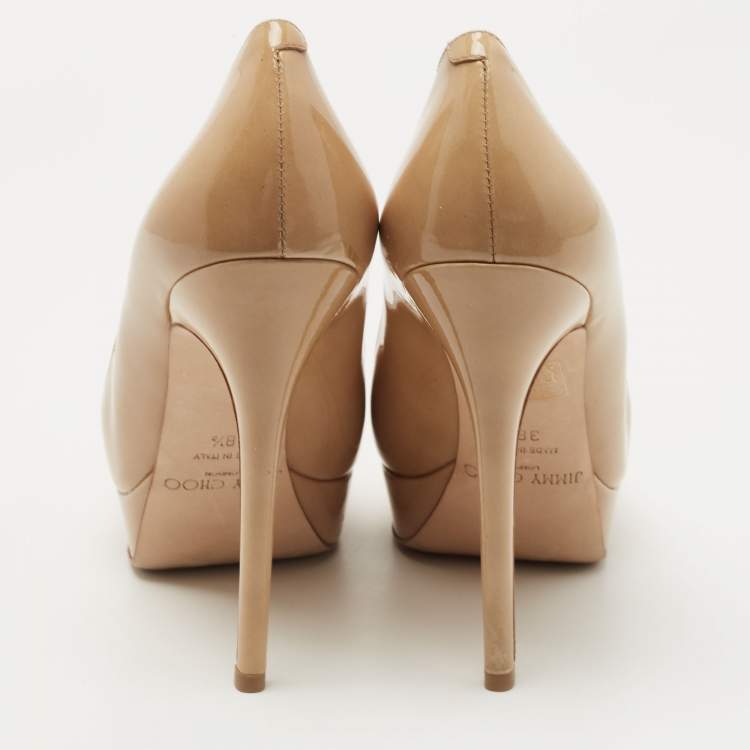 مملوكة مسبقًا Jimmy Choo Beige Patent Leather Alex Pumps Size 38.5