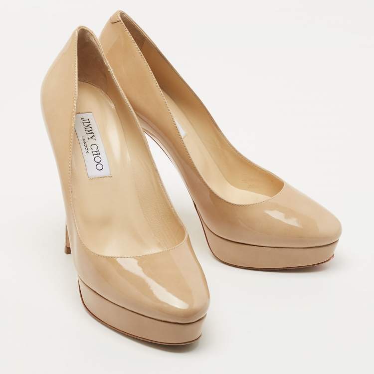 مملوكة مسبقًا Jimmy Choo Beige Patent Leather Alex Pumps Size 38.5