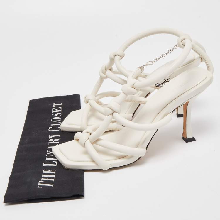 مملوكة مسبقًا Jimmy Choo White Leather Knot Detail Bay Ankle Strap Sandal Size 39