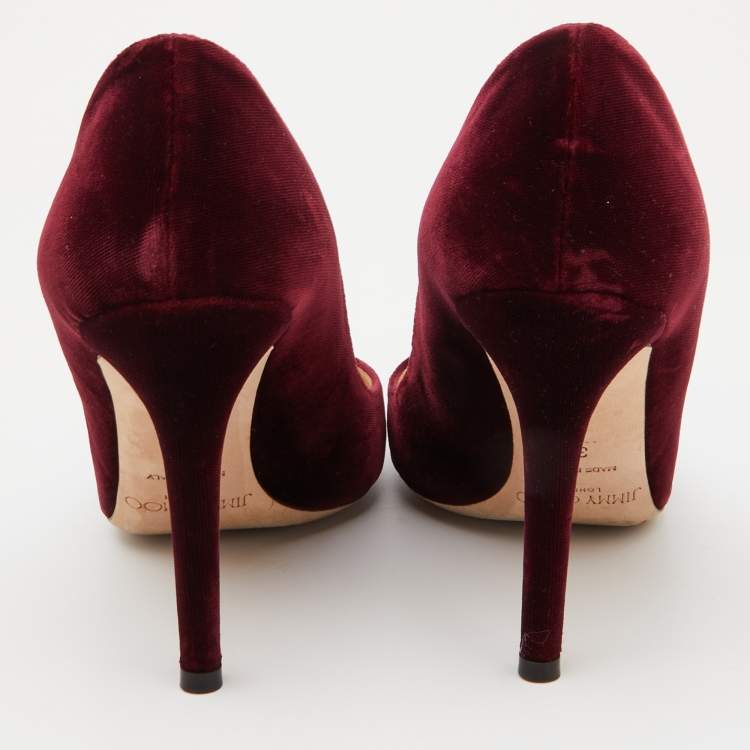 مملوكة مسبقًا Jimmy Choo Burgundy Velvet Manda Crystal Embellished Pointed Toe Pumps Size 38