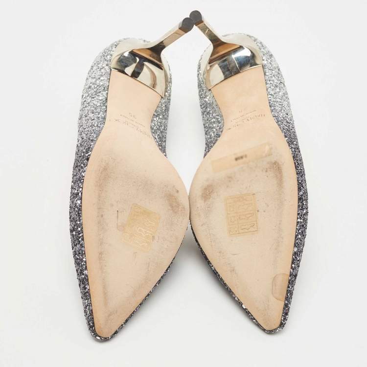 مملوكة مسبقًا Jimmy Choo Silver Coarse Glitter Romy Pumps Size 35