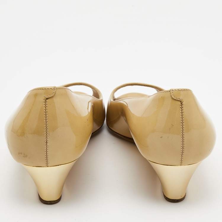 Pre Owned Jimmy Choo Beige Patent Leather Peep Toe Wedge Pumps Size 35