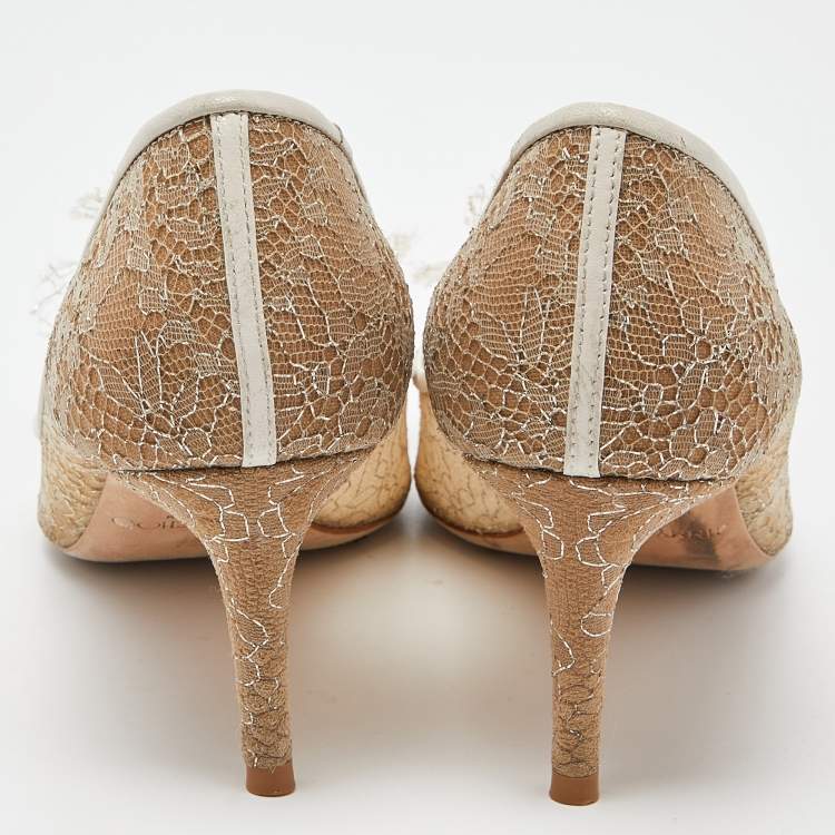 مملوكة مسبقًا Jimmy Choo Beige Lace and Leather Pointed Toe Pumps Size 36.5