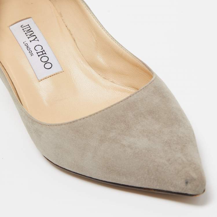 مملوكة مسبقًا Jimmy Choo Grey Suede Romy Pumps Size 37