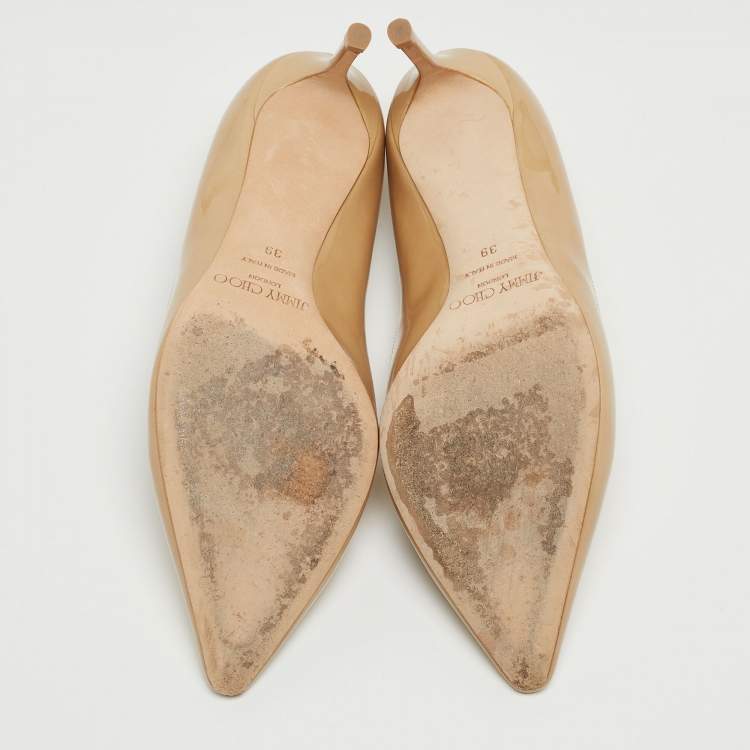مملوكة مسبقًا Jimmy Choo Beige Patent Leather Romy Pumps Size 39
