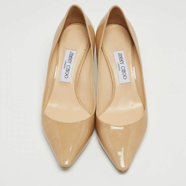 مملوكة مسبقًا Jimmy Choo Beige Patent Leather Romy Pumps Size 39