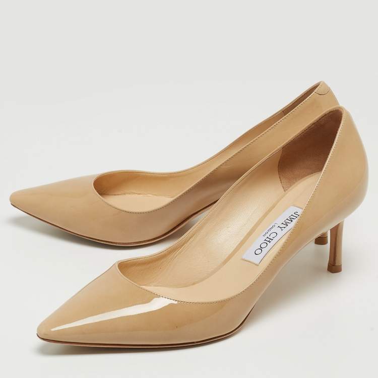 مملوكة مسبقًا Jimmy Choo Beige Patent Leather Romy Pumps Size 39