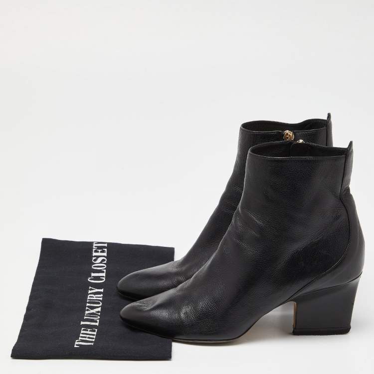 Pre Owned Jimmy Choo Black Leather Ankle Booties Size 38