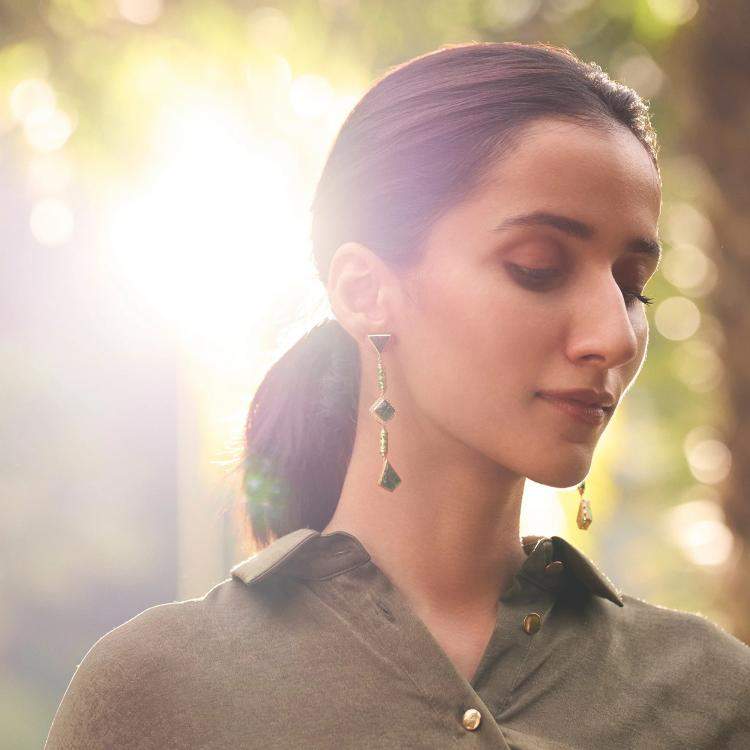 مملوكة مسبقًا Aulerth x JJ Valaya Rumeli danglers