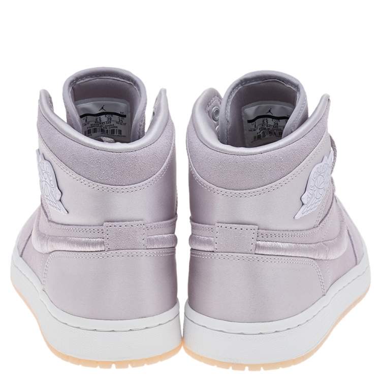 مملوكة مسبقًا Jordan Lilac Suede and Nylon Air Jordan 1 Retro Season of Her High Top Sneakers Size 39
