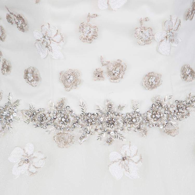 مملوكة مسبقًا Justin Alexander Signature White Off Shoulder Floral Embroidered Embellished Tulle Wedding Gown M