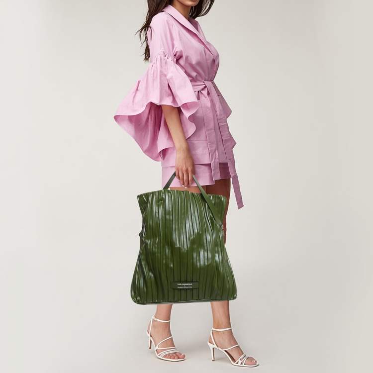 Pre Owned Karl Lagerfeld x Amber Valletta Green Pleated Faux Leather K/Kushion Fold Over Shoulder Bag