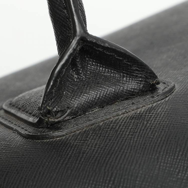 مملوكة مسبقًا حقيبة كارل لاغرفيلد دوفل رقع PVC سوداء