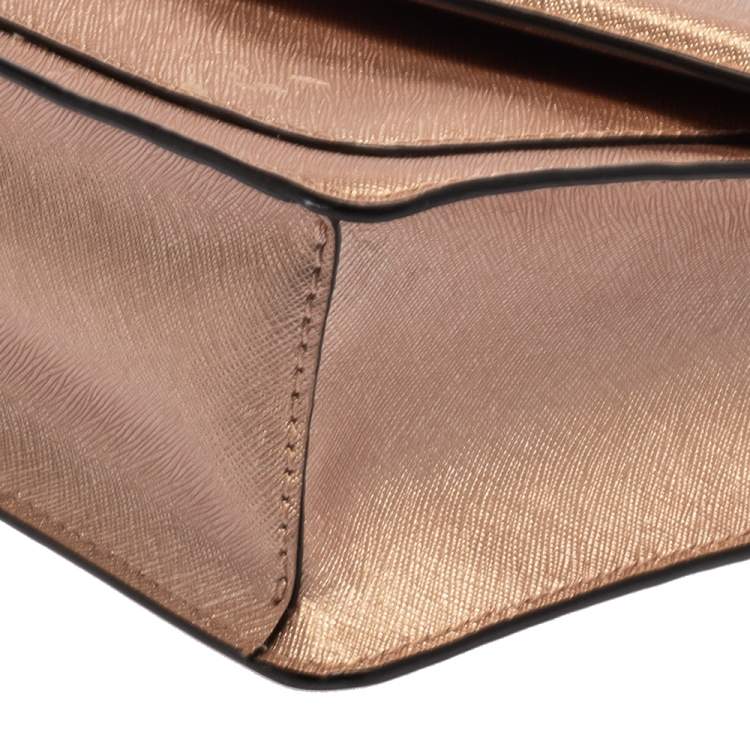 مملوكة مسبقًا Karl Lagerfeld Metallic Rose Gold Leather K/Klassik Shoulder Bag