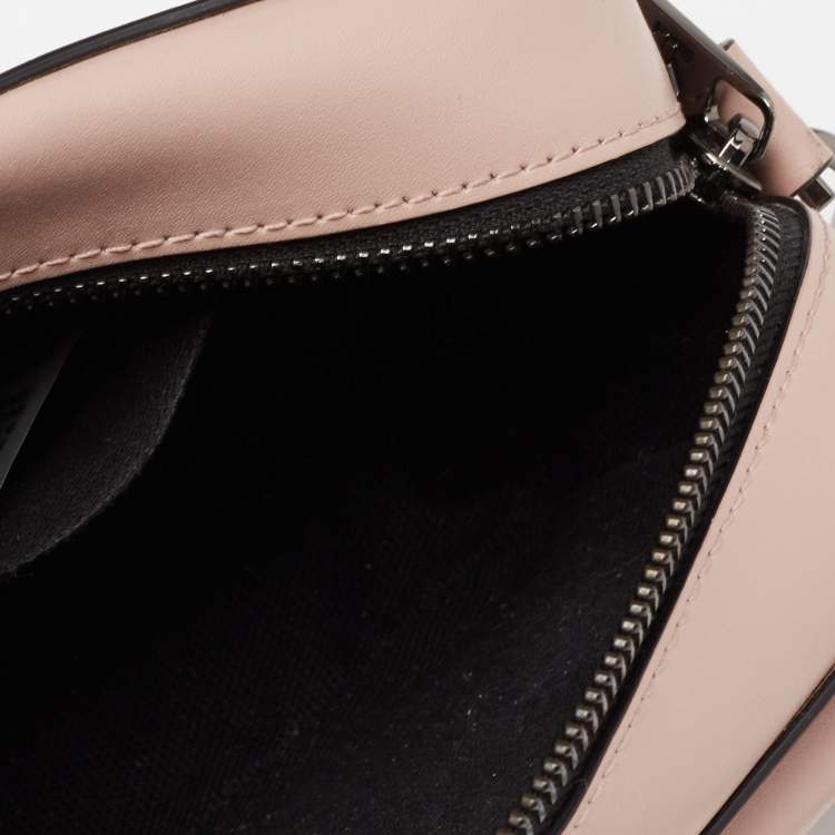 Pre Owned Karl Lagerfeld Beige Leather K/Kat Lock Shoulder Bag