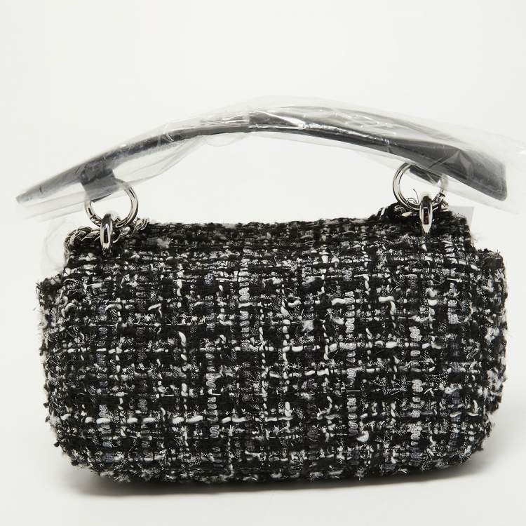 Pre Owned Karl Lagerfeld Black Tweed and Leather Flap Shoulder Bag