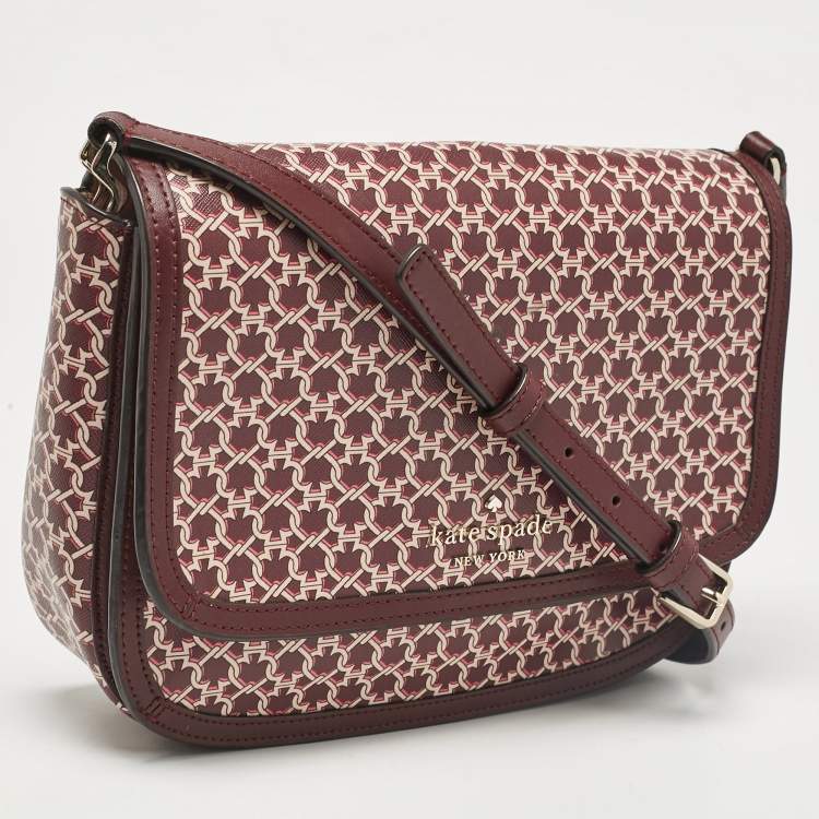 مملوكة مسبقًا Kate Spade Burgundy Printed Coated Canvas Saddle Shoulder Bag