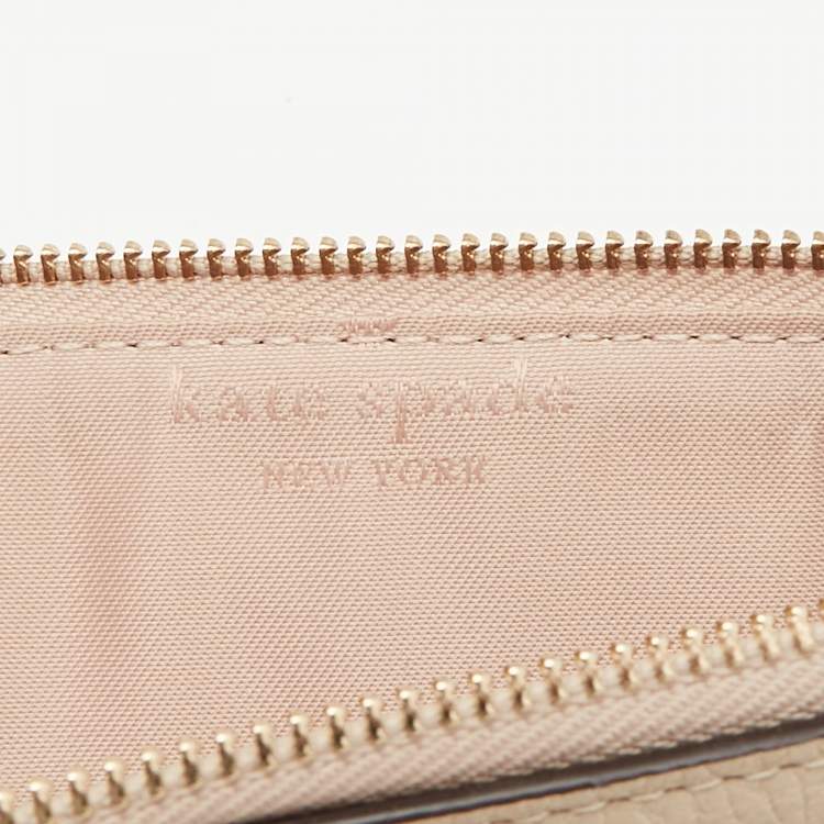 Pre Owned Kate Spade Beige/Cream Leather L Zip Wristlet Wallet