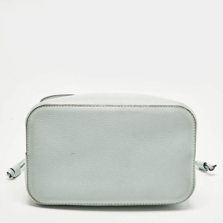 مملوكة مسبقًا Kate Spade Marti Light Blue Leather Bucket Bag